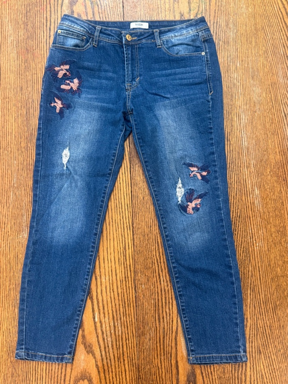 Kensie Skinny Ankle Jeans Embroidered Bird Denim Sz 8 / 29 Phoenix Japanese - Picture 16 of 16